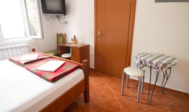 Apartments & Rooms M Petrovac Δωμάτιο φωτογραφία